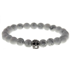 Hvidt perlearmbånd med diamant dødningehoved